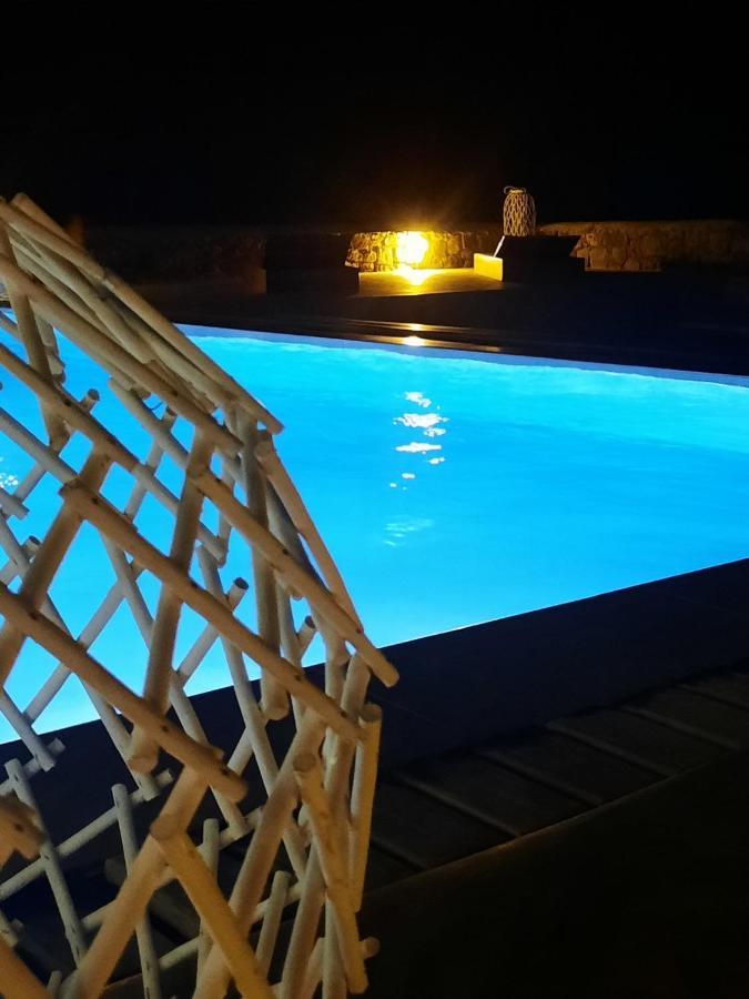 Terra White Seaview Pool Apartments & Suites Mykonos Town Exterior photo